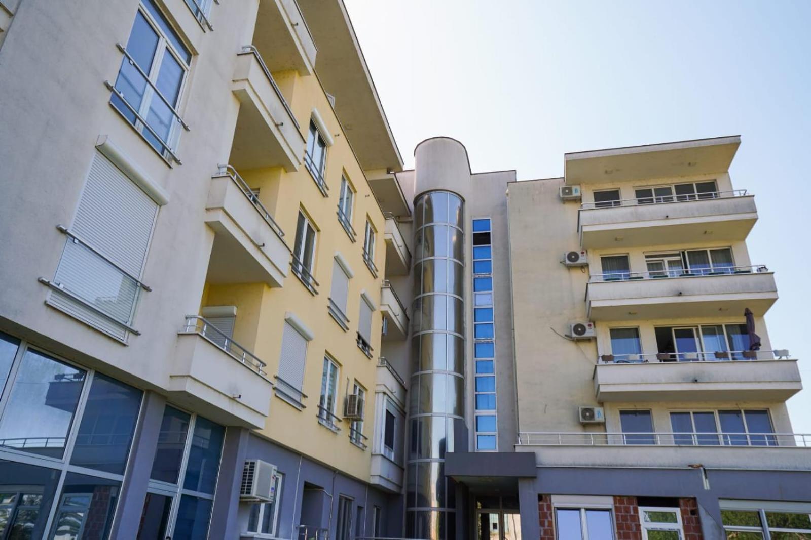 Todor Apartmani Kladovo Exterior foto